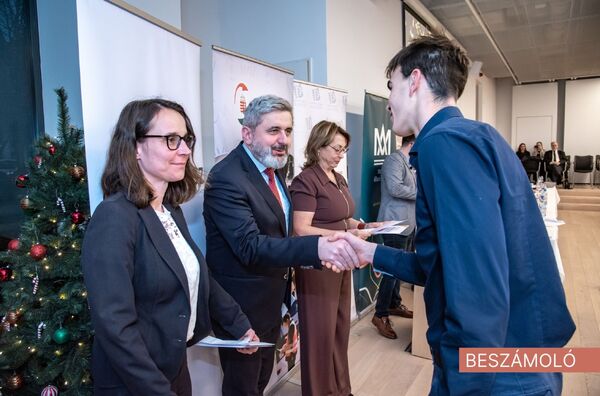 junior klasszis2025december